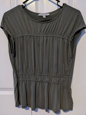 Size Medium Olive Green Top